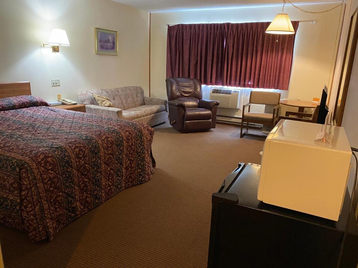Amerivu Inn Prentice Dış mekan fotoğraf